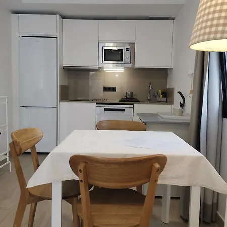 B Slow Condor Apartament
