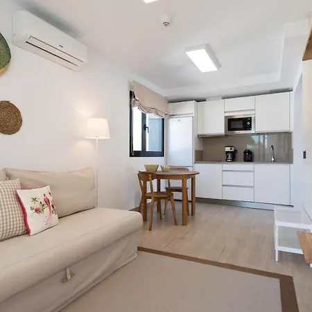 Apartament B Slow Condor *