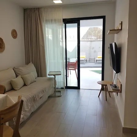 B Slow Condor Apartment San Agustin (Gran Canaria)